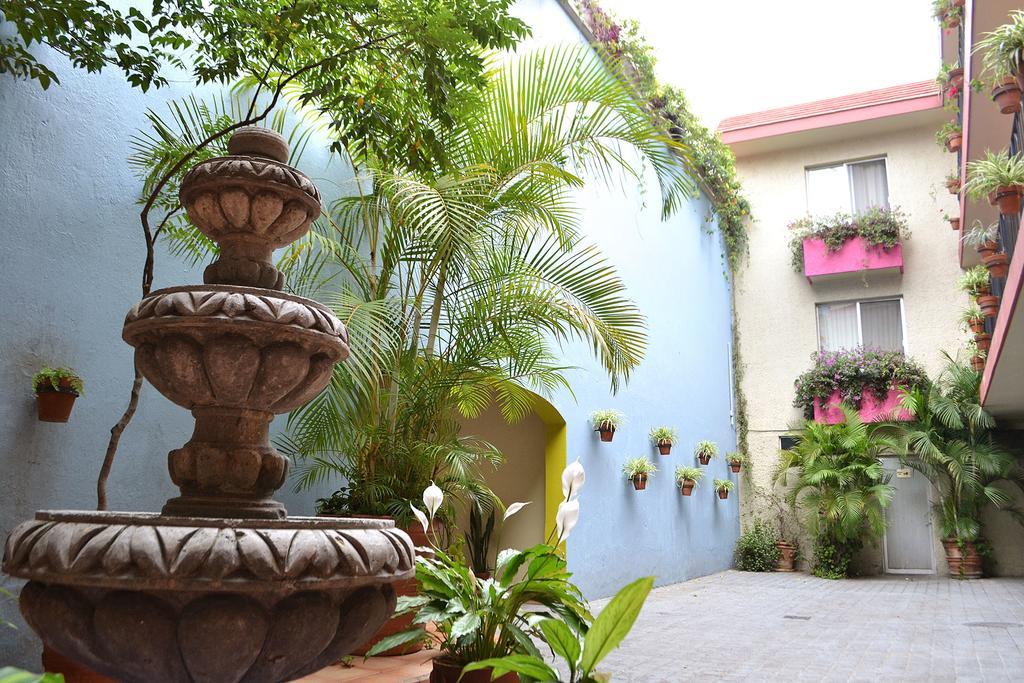 Hotel Villa Del Sol Expo غوادالاجارا المظهر الخارجي الصورة