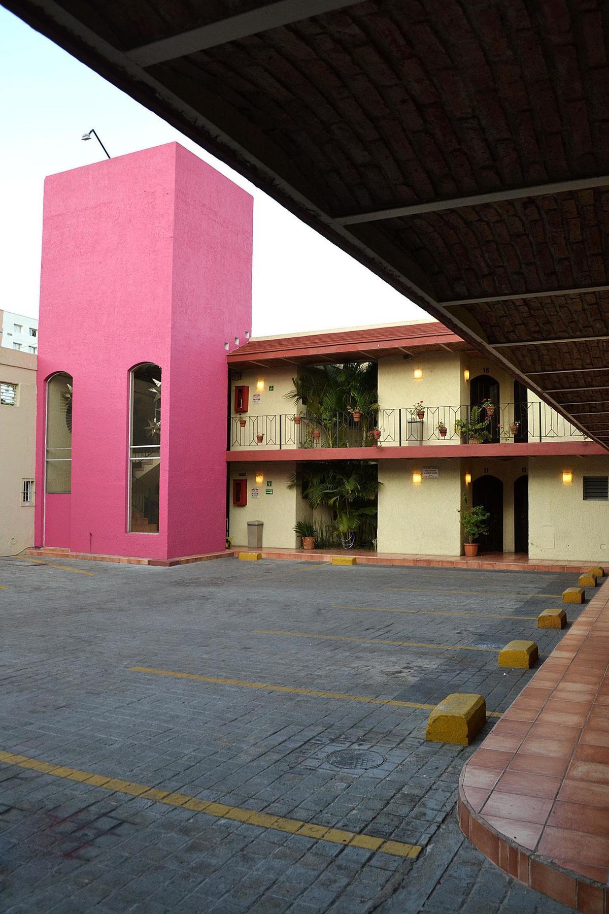 Hotel Villa Del Sol Expo غوادالاجارا المظهر الخارجي الصورة